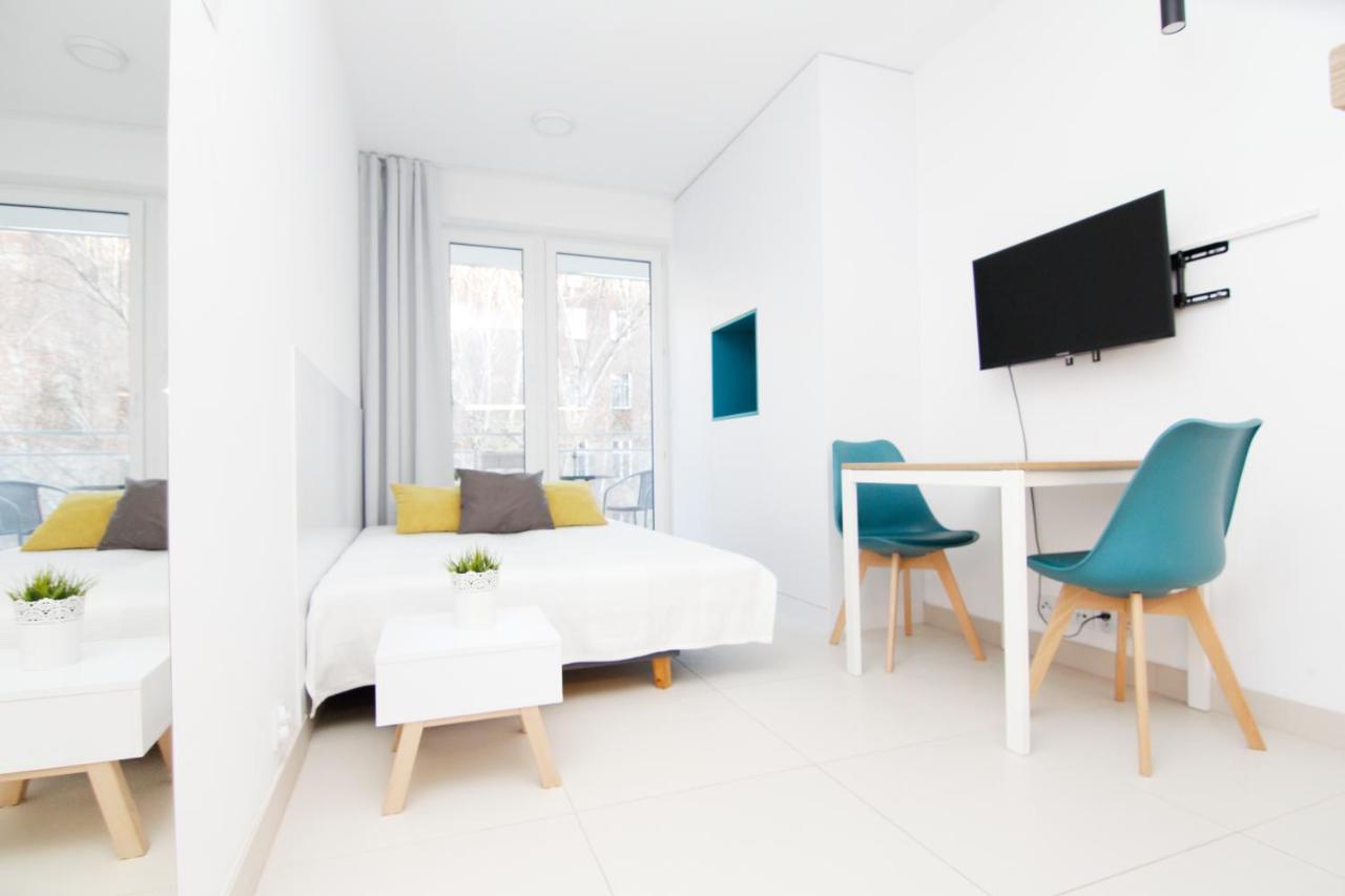 Blue River - Pulaskiego B - Private Apartment Wroclaw Bagian luar foto