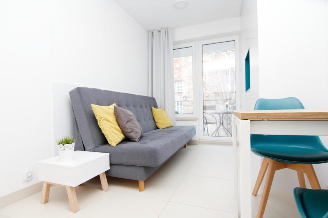 Blue River - Pulaskiego B - Private Apartment Wroclaw Bagian luar foto